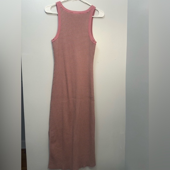 Elegant Pink Striped Midi Dress - Picture 2 of 5